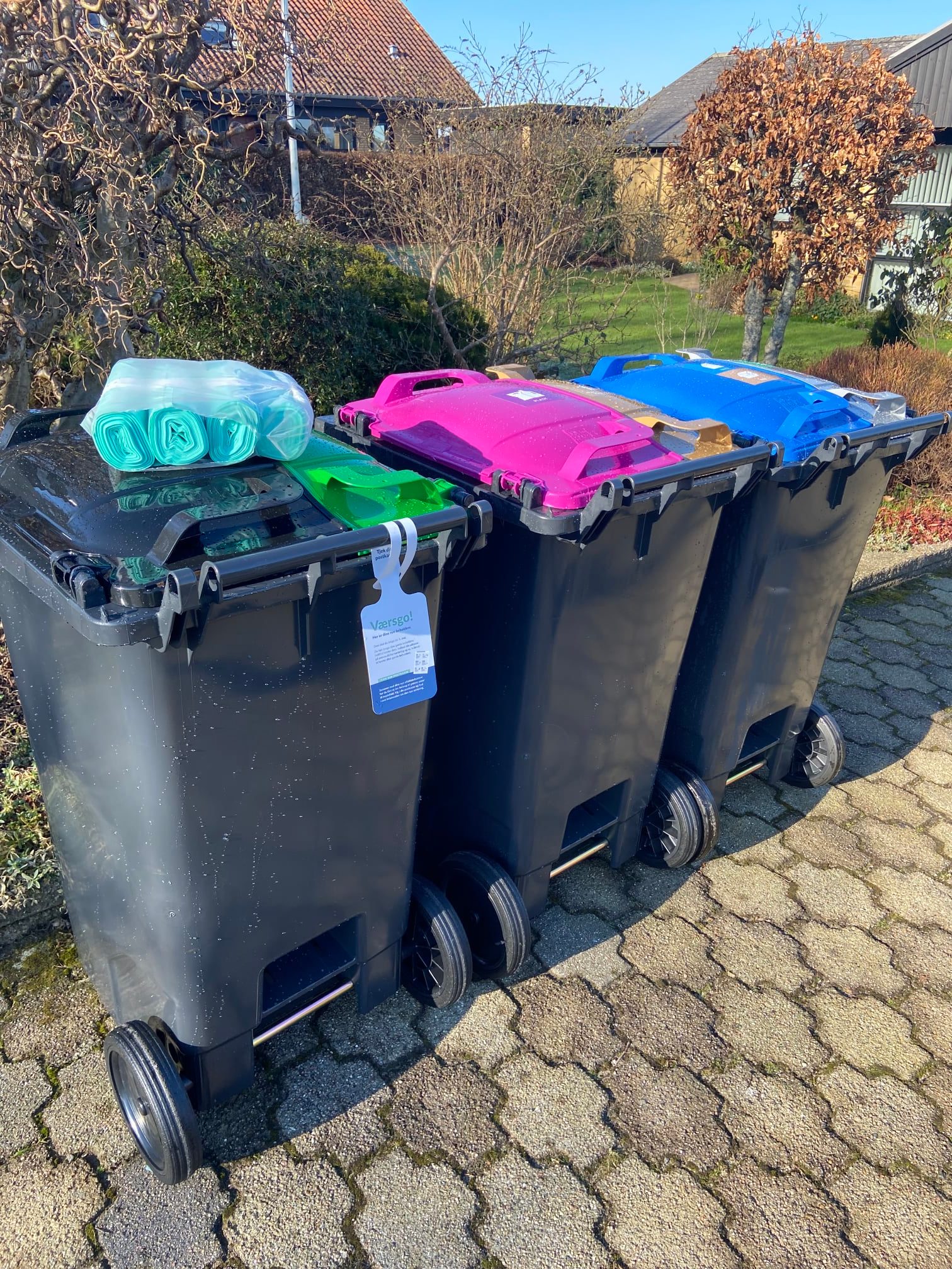 De nye affaldsbeholdere Foto: Haderslev kommunes facebook